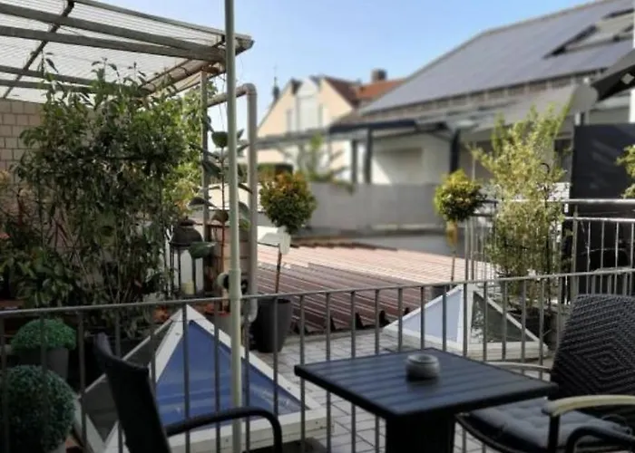 Hotel Stadthotel Am Adenauerplatz *