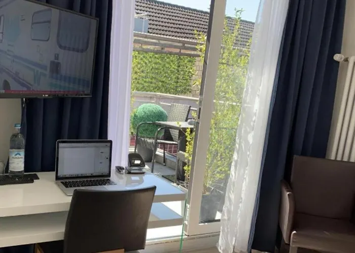 Stadthotel Am Adenauerplatz Marktheidenfeld